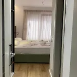 Eval Sarandë