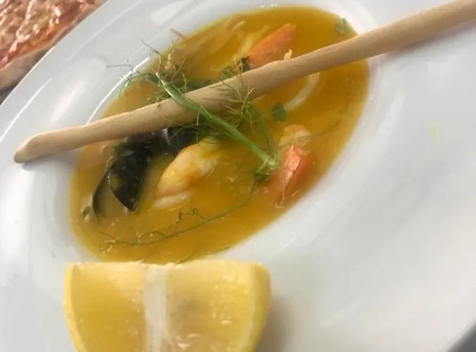 Eval アパートホテル