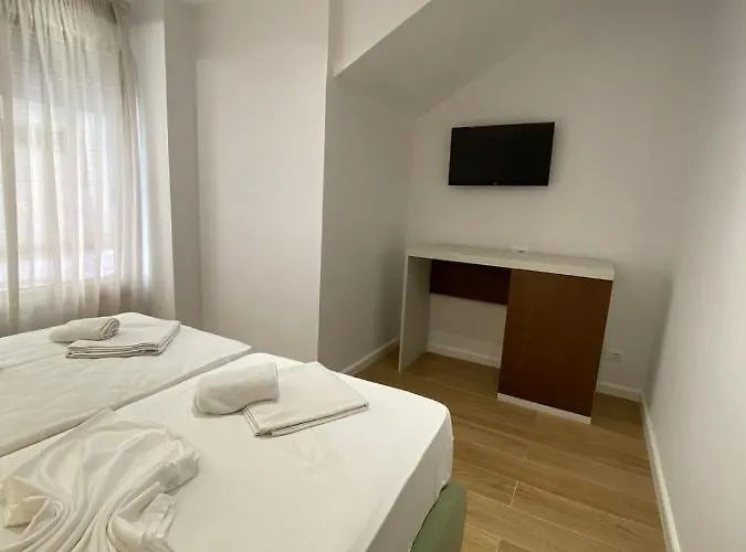 Eval アパートホテル 4*