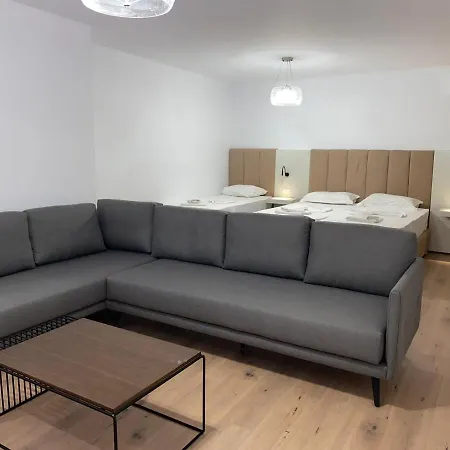 Eval Apartmanhotel